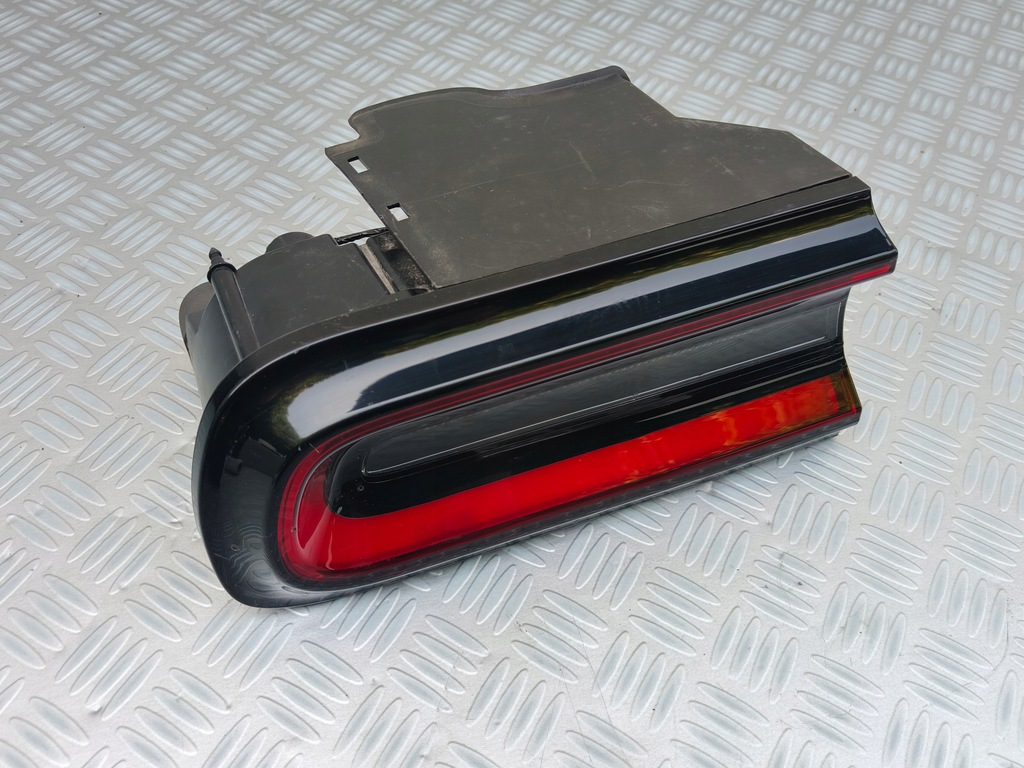 фото №9, Dodge challenger 2023 лампа задня ліва права задня накладка led usa