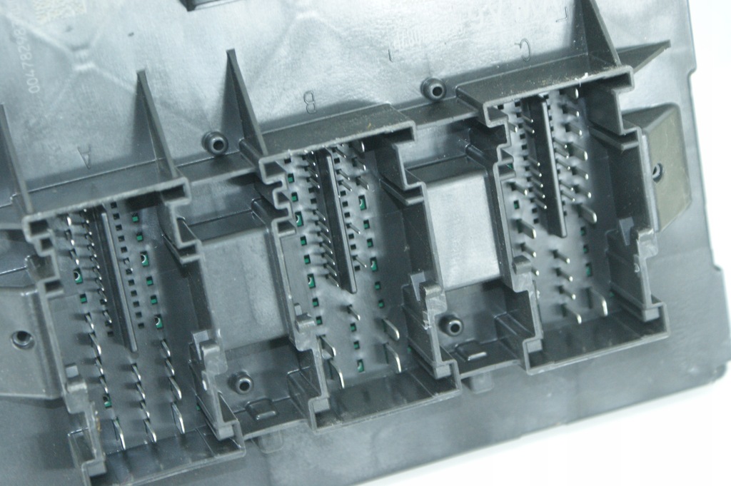 фото №9, Набор стартовый счетчик бортовой компьютер замок зажигания 1.6tdi volkswagen passat b7 cayc