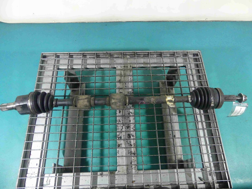 фото №1, Приводной вал правая kia optima iii 10-15 1.7 crdi механическая коробка передач