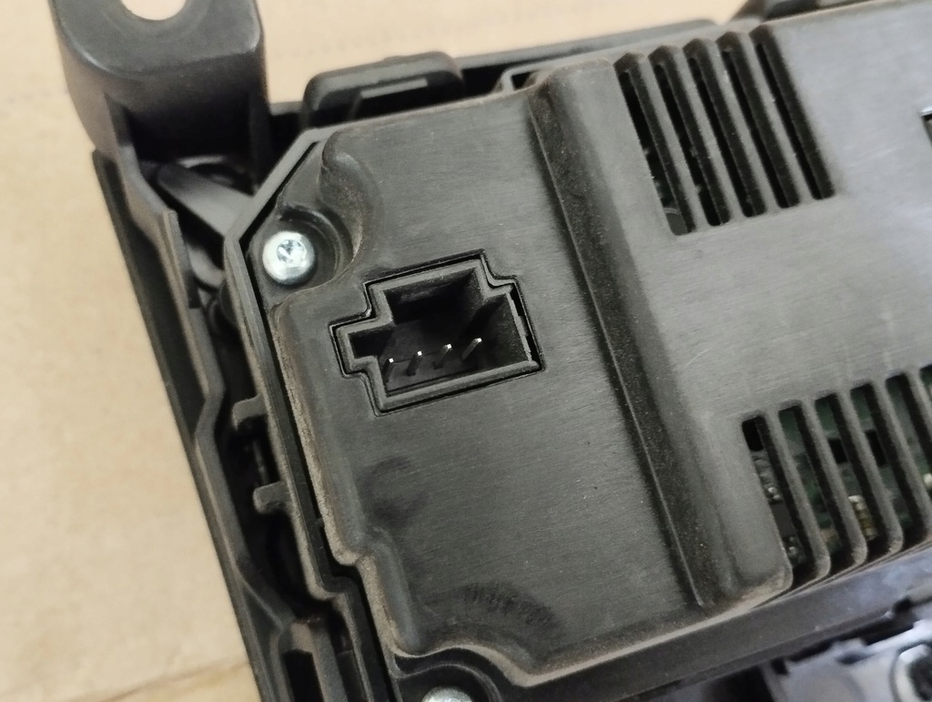 фото №8, Панель обдув mercedes w207 | a2129005902