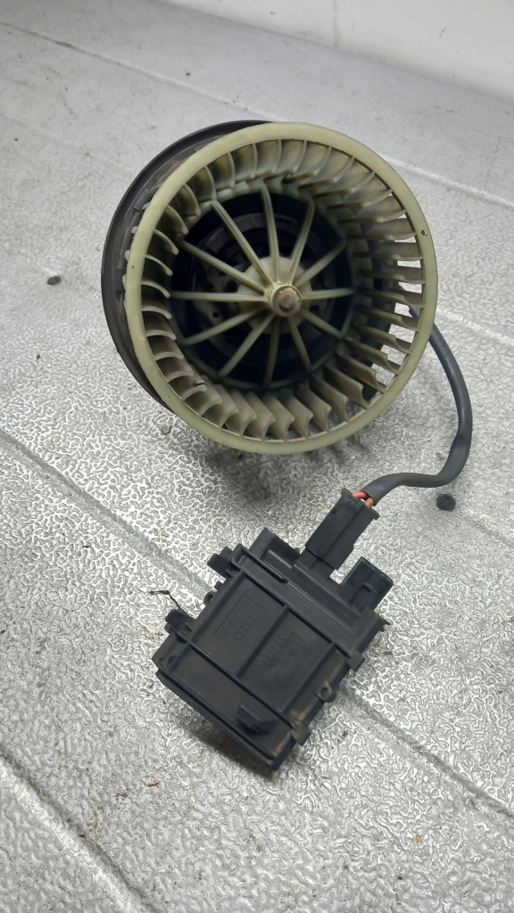 фото №1, Вентилятор отопителя audi a4 b5 96r sedan