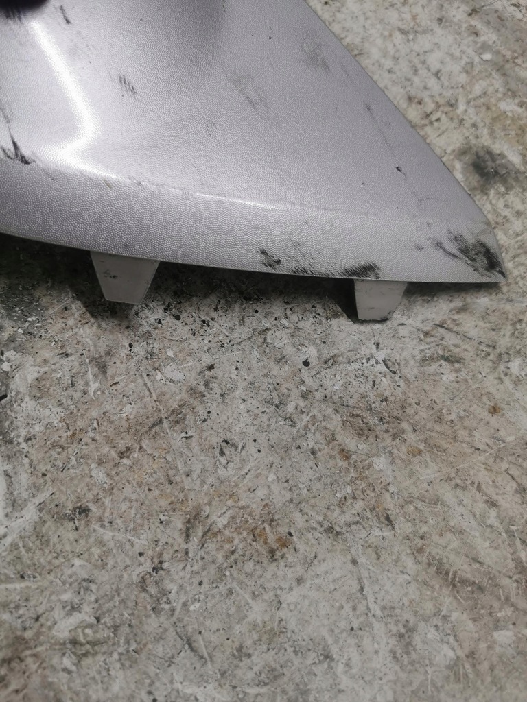 фото №8, Решётка бампера левый перед renault scenic iii