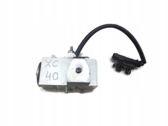 фото №1, Volvo xc40 конденсатор кондиционера 8888948389