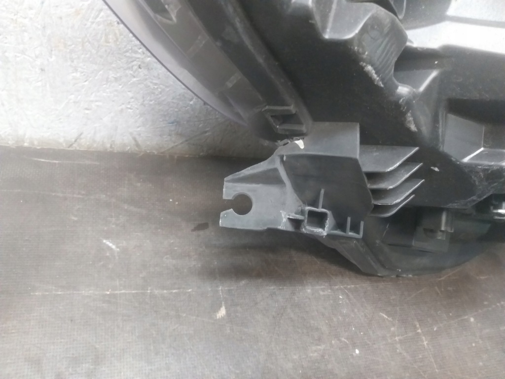 фото №4, Лампа перед правая renault arkana full led 260107780r