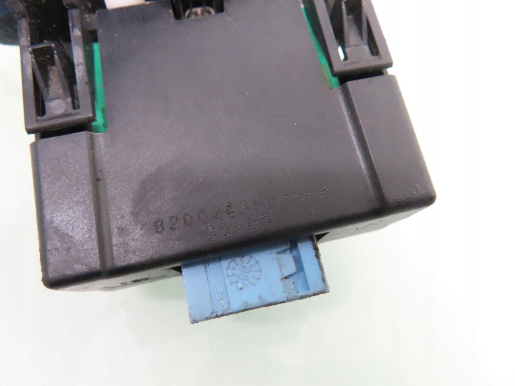 фото №3, Кнопка тормоза renault scenic ii 8200243681a