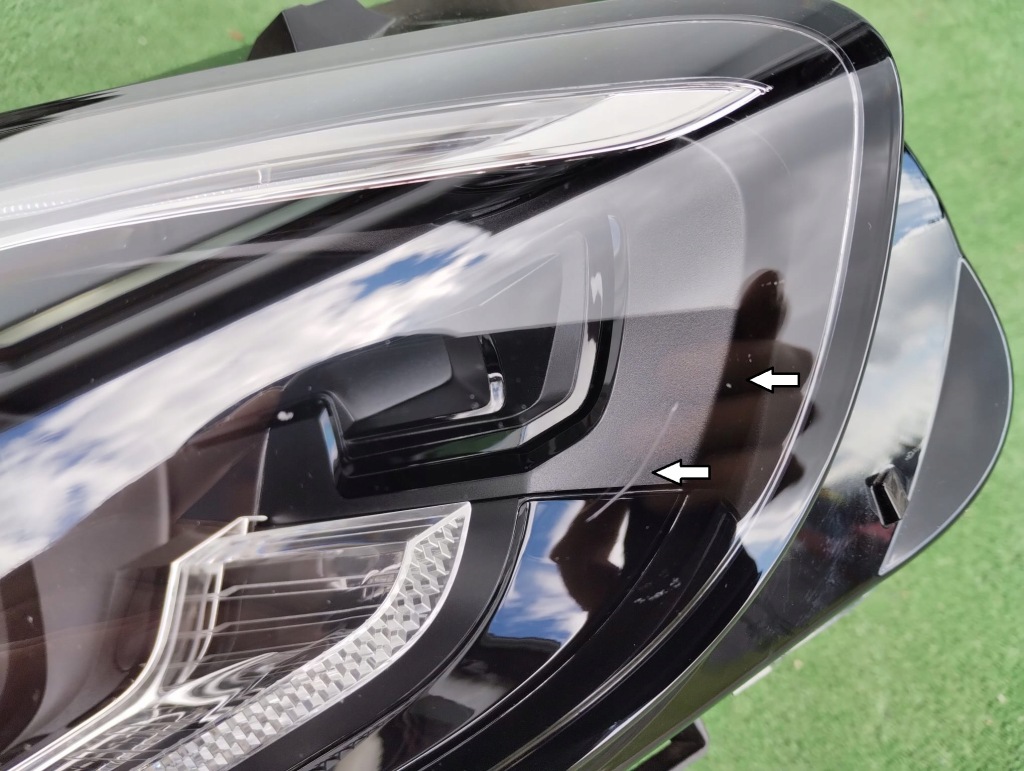 Фара праві перед bmw z4 g29 5a2db96-02 оригінальний номер європа  full led гарний стан giełda poznań Оригінал