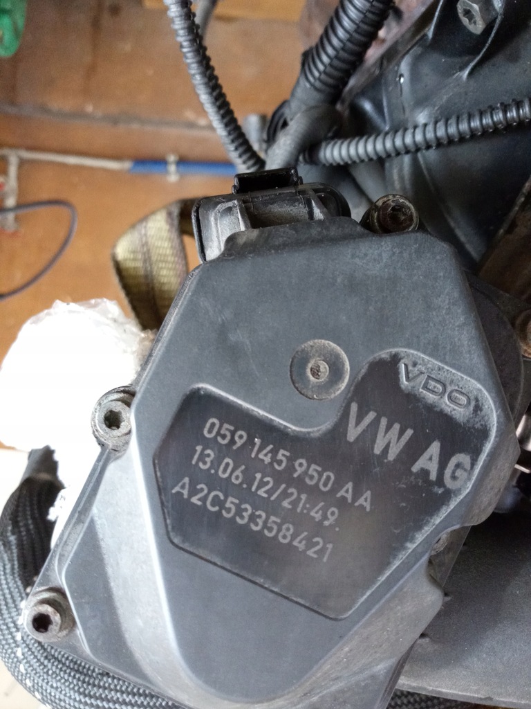 фото №1, Audi a6 c7 a7 c7 porche 3.0tdi дросельна заслінка 059145950aa