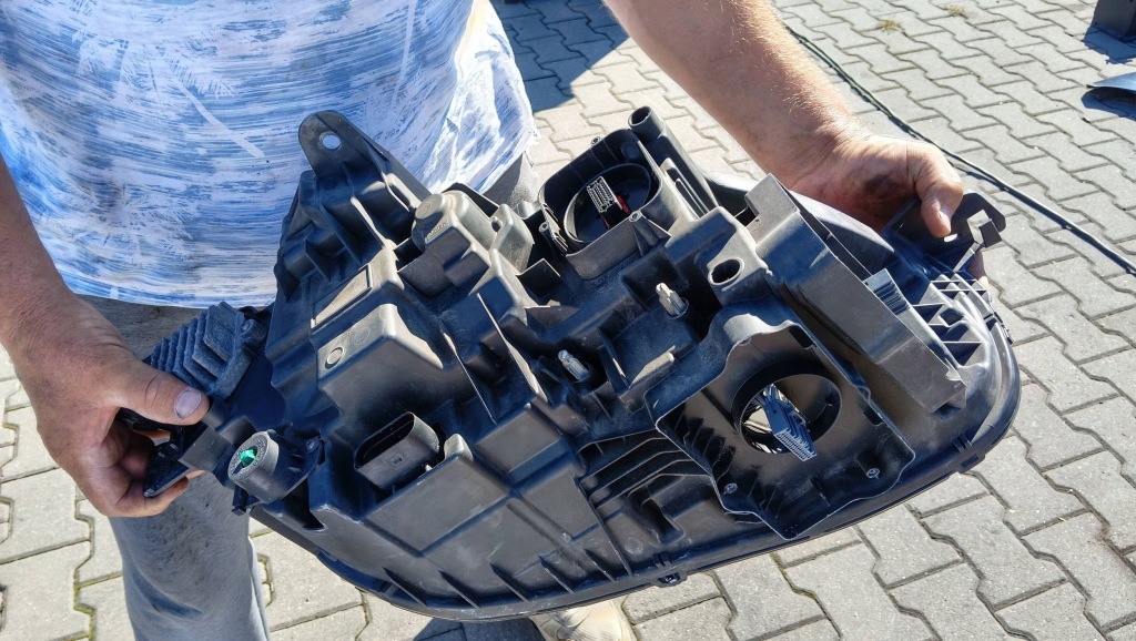 фото №8, Volvo xc90 ii лампа передняя левая full led 31353153