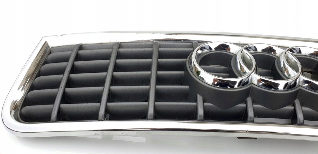 фото №9, Audi a4 b6 s4 s-line sline решётка радиатора решётка радиатора решётка радиатора тюнинг оригинал!