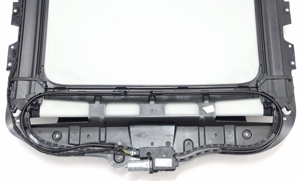 фото №10, Панорама люк audi q3 83a q8 83a877041 3hz