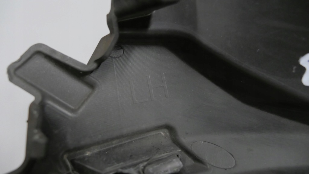 Bmw x3 f25 x4 f26 кронштейн направляющая бампера левый перед m-pakiet 8056985 Киев