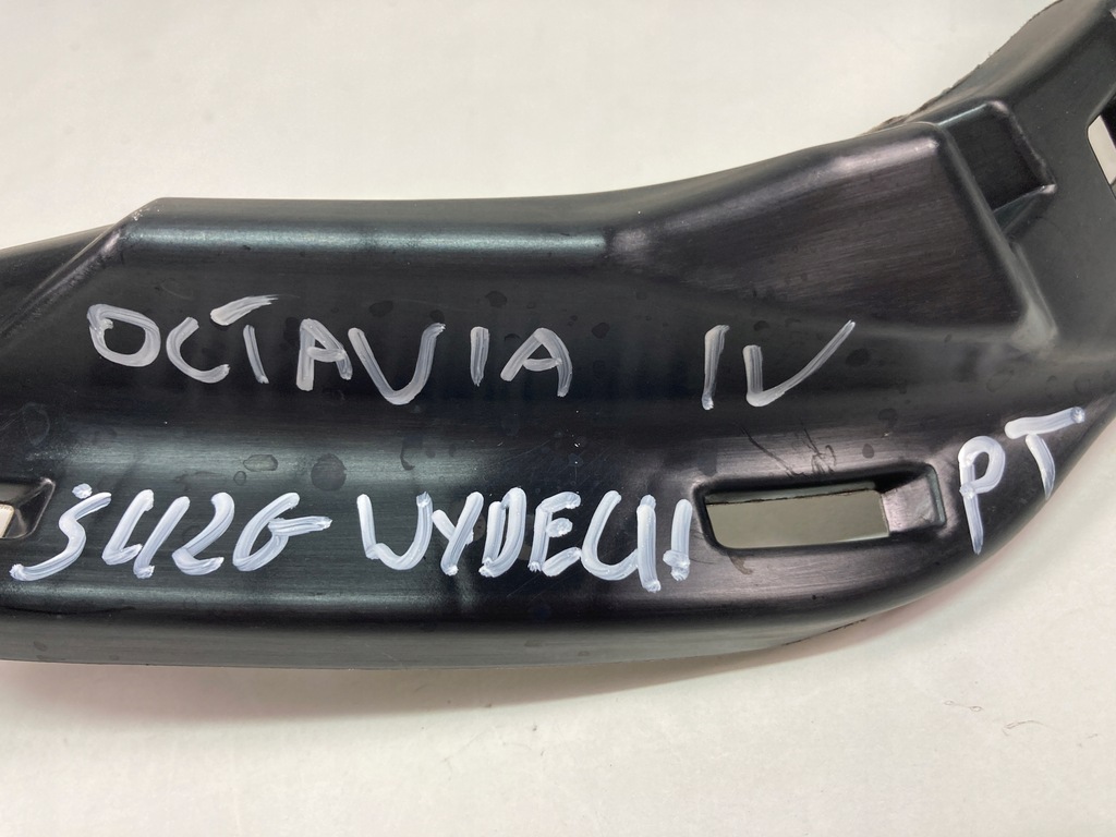 фото №7, Направляющая кронштейн выхлоп правое skoda octavia iv 5e7