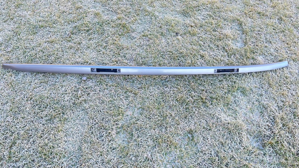 Купить Молдинг кровельная правая рейлинг lexus rx v al30 22- 6240448020