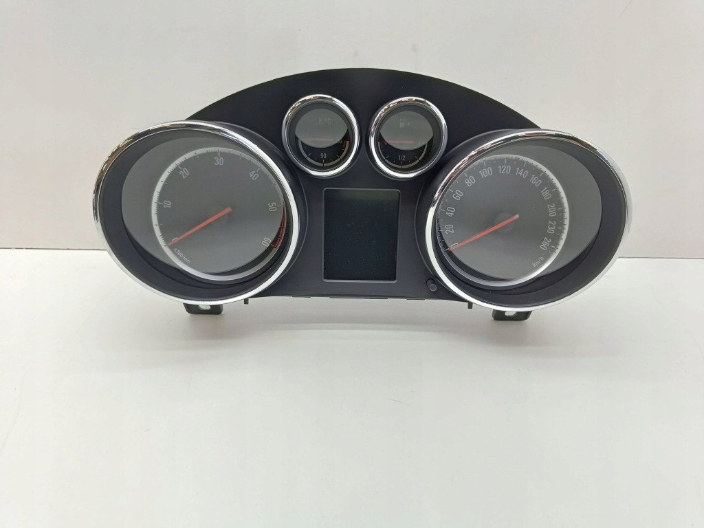 фото №1, Opel astra j 2012 счетчик / спидометр