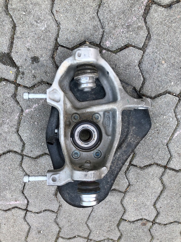 фото №1, Audi r8 plus 4s 5.2 поворотный кулак подшипник ступица правый перед