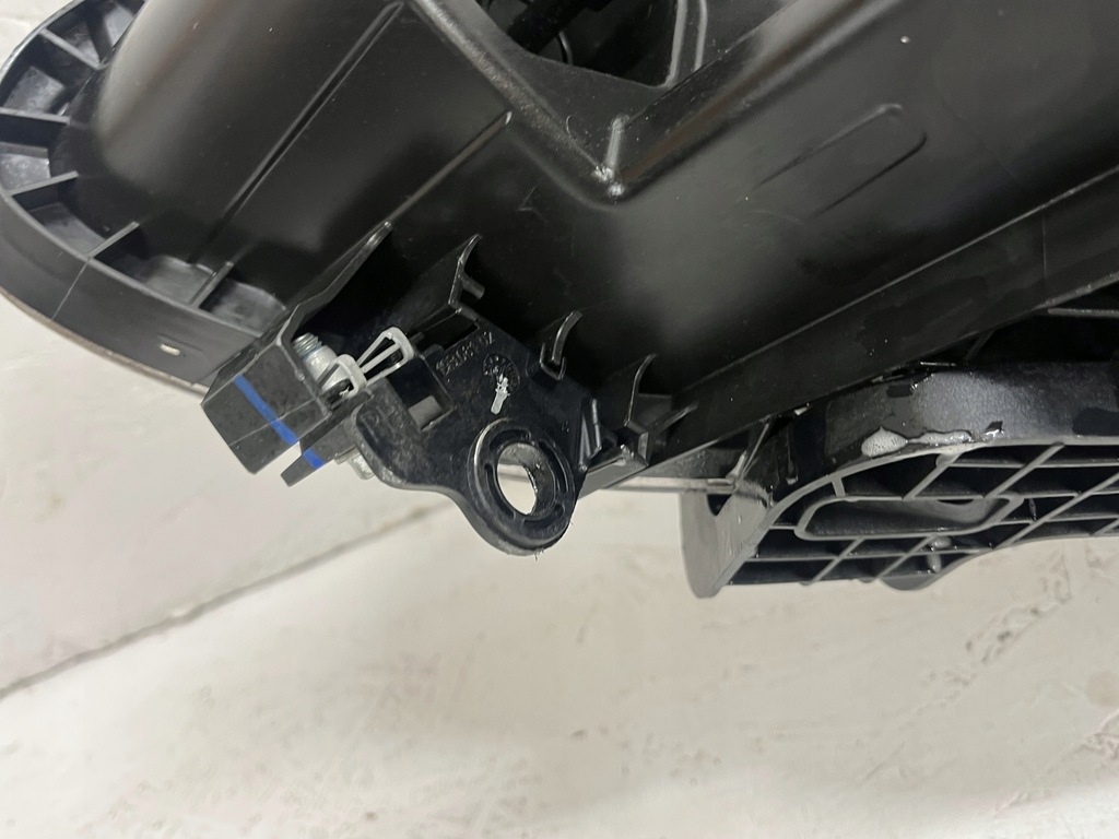 фото №11, Nissan e nv e-nv nv200 фара правый 26010-4fa0a org wys 24h fv