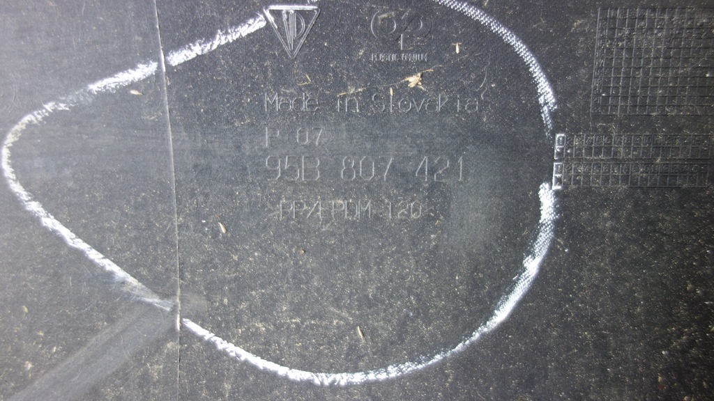 фото №13, Бампер задняя задний porsche macan 95b 95b807421