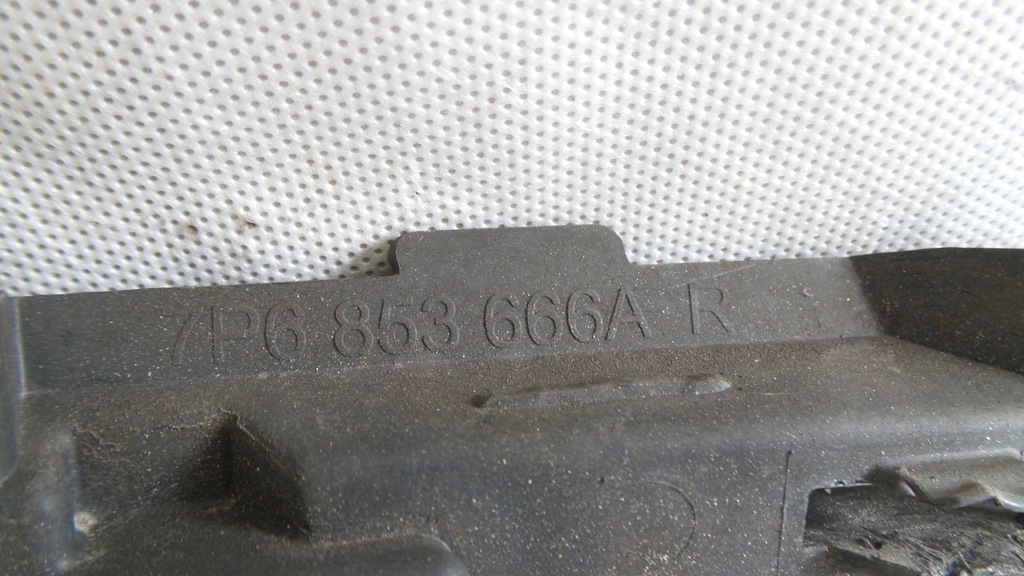 фото №9, Решётка бампера передний правая touareg ii 2014 pdc 7p6853666a парктроник