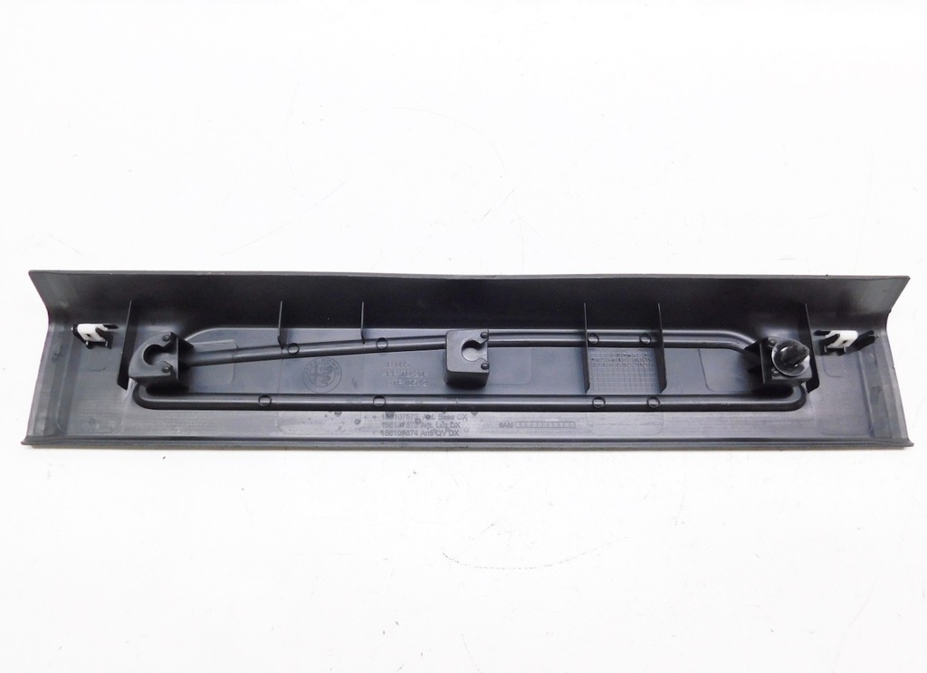 фото №8, Молдинг накладка порог перед - alfa romeo giulia