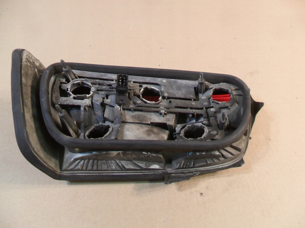 фото №12, Bmw 3 e91 kombi 08-12 лампа задняя led левая lift