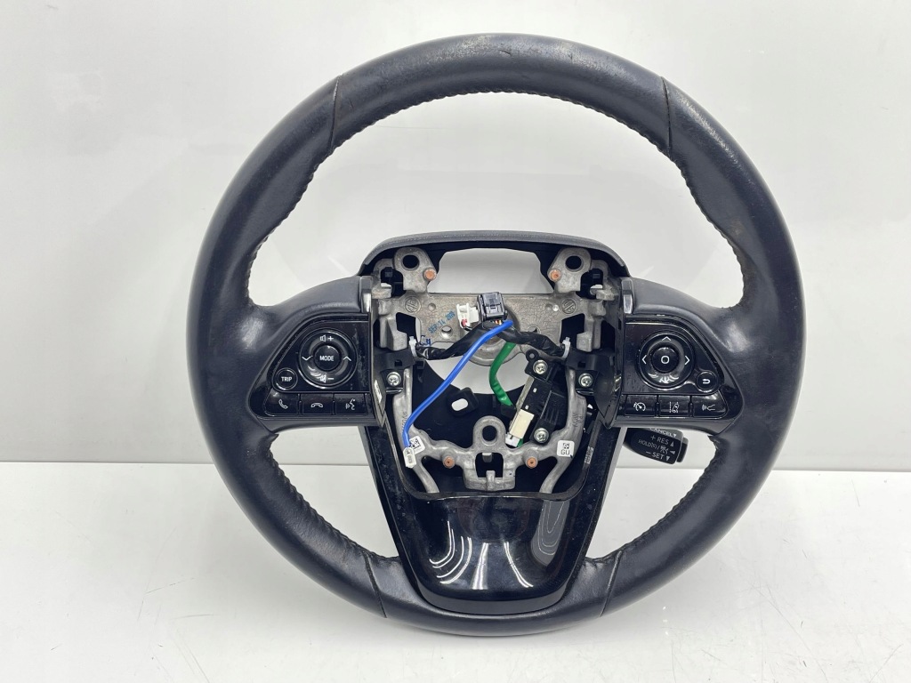 фото №1, Toyota prius prime 2016 воздуховод