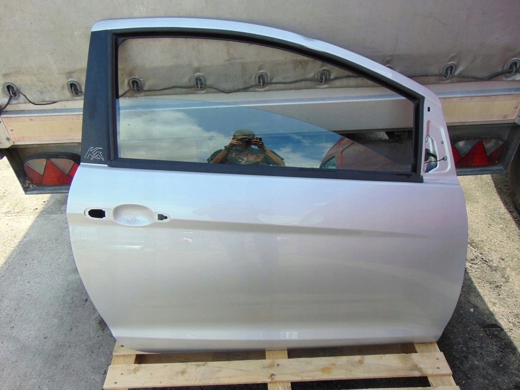 фото №1, Дверь правый перед ford ka mk2 серебристый