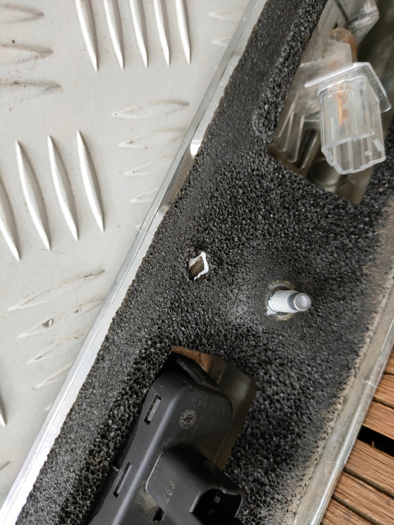 фото №14, Renault grand scenic iii lift 12-16 накладка крышки камера микровыключатель kpl оригинальный номер