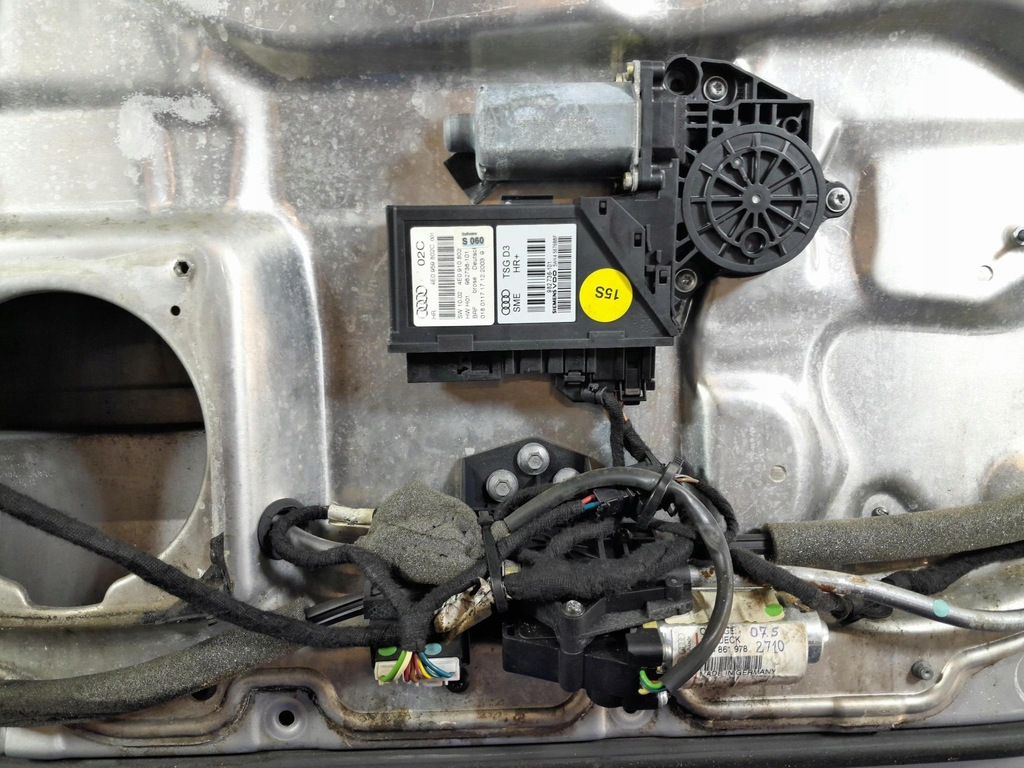 фото №10, Audi a8 d3 long дверь задняя правое ly7w