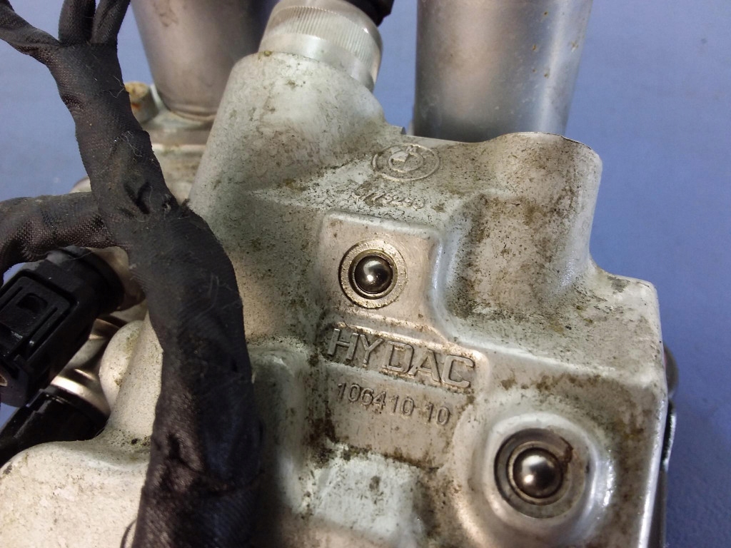 Bmw 7 f01 насос гідравлічна підвіска Зі Шроту