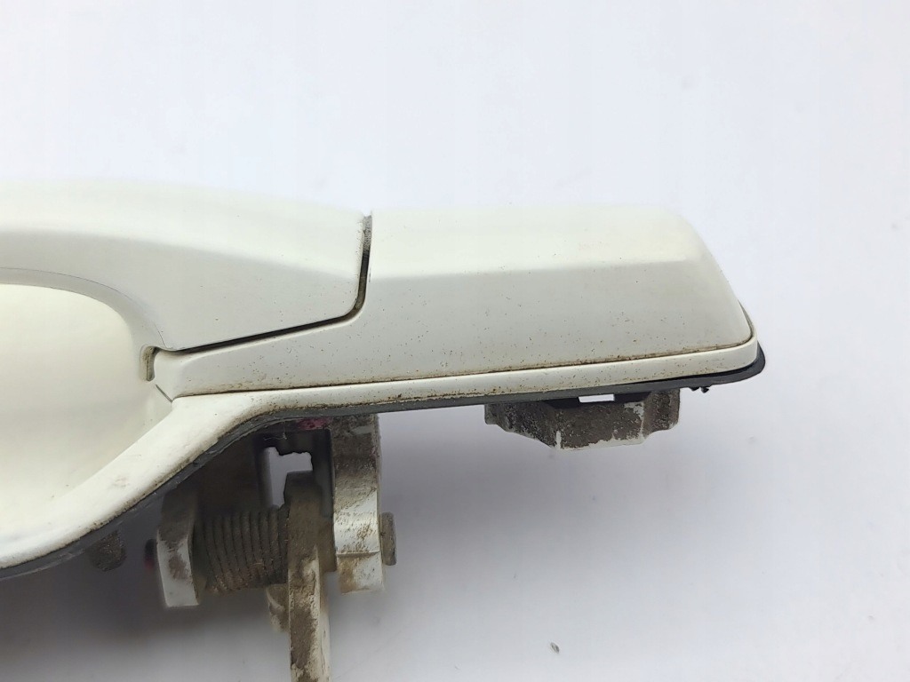 Mitsubishi pajero наружная ручка дверь передних 2007 Недорого