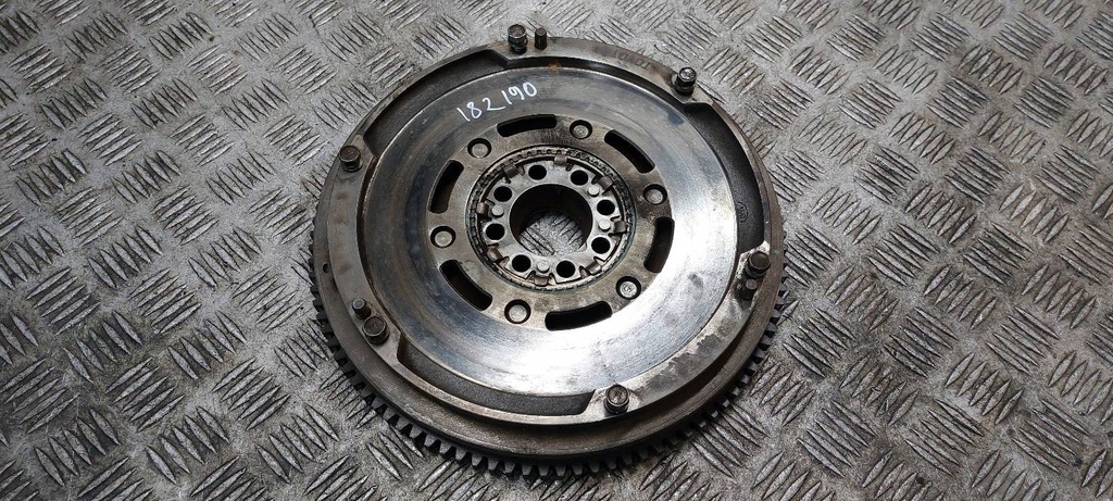 фото №1, Колесо двомасовий toyota corolla verso ii 2.0 d4d 116km 1cd-ftv