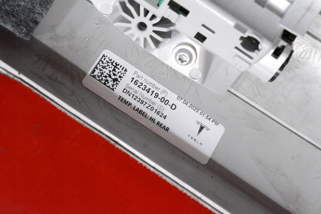 Стеля 1623418-00-f tesla model y 20- Зі Шроту