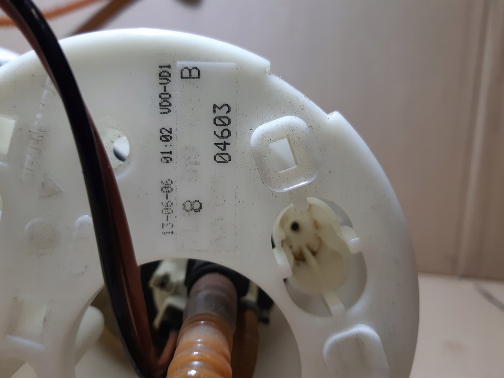 фото №8, Audi q7 4l 4.2 fsi насос пального 7l8919087b