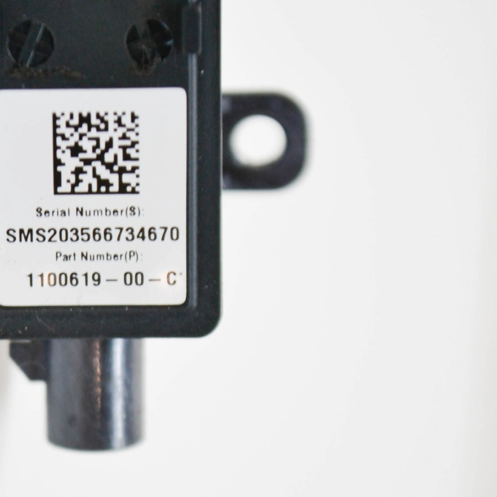 Tesla model 3 2021 правая сторона камера на крыле боковой с Разборки