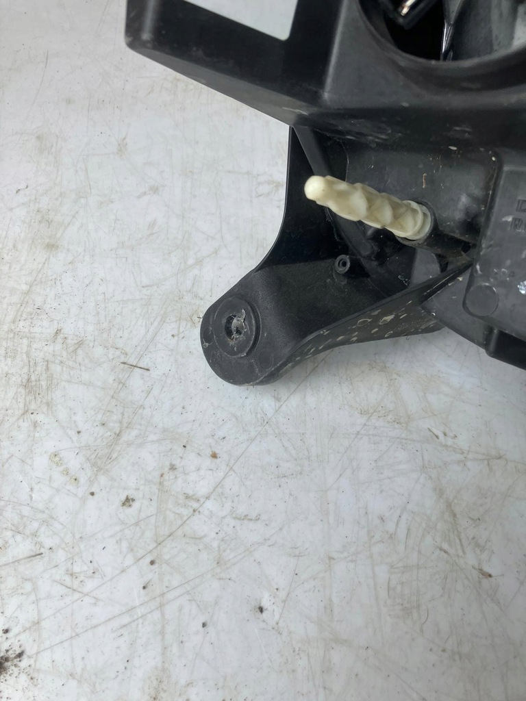 фото №8, Лампа левый перед sandero ii lift 260604218r