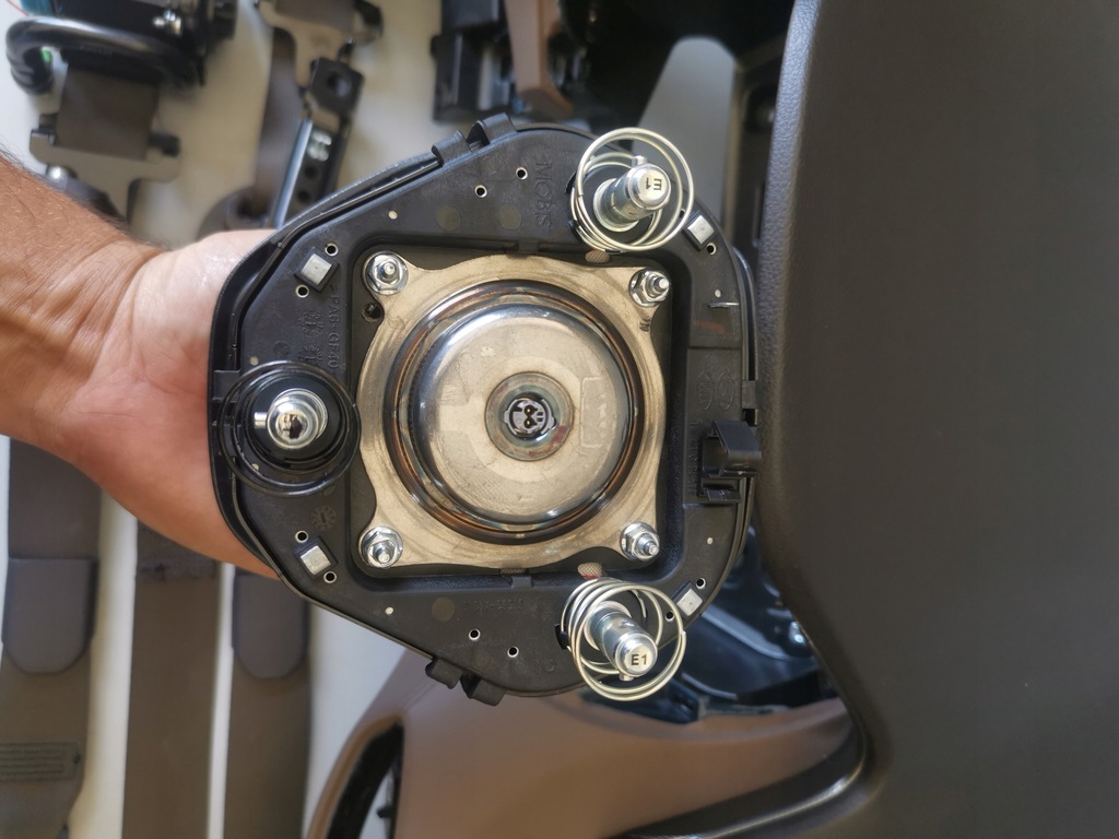 фото №14, Hyundai santa fe iv lift коричневий консоль подушки безпеки ремені панель приладів