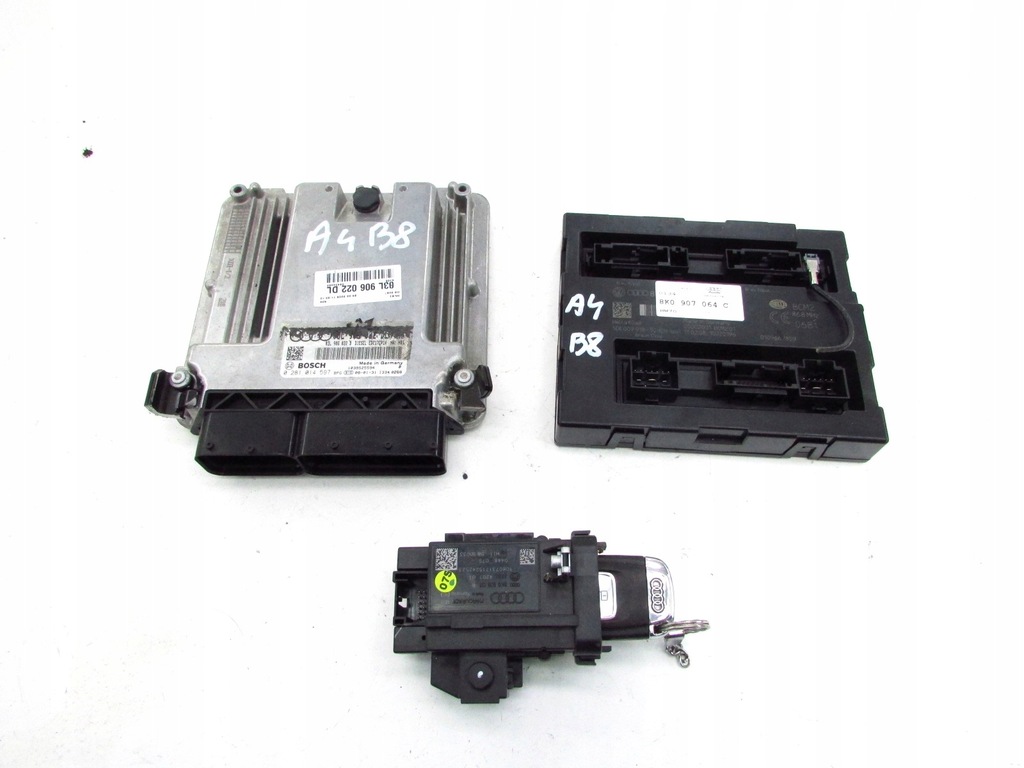 фото №1, Audi a4 b8 бортовий комп'ютер набір стартовий 03l906022dl