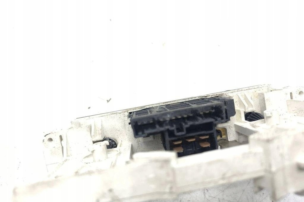 фото №7, Другое модули mitsubishi galant vi estate ea_ mr450482 2.0l бензиновый 100kw