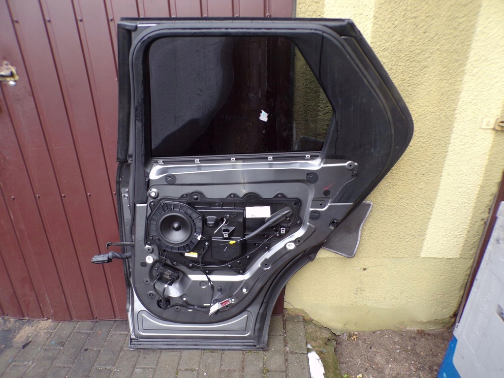 фото №16, Дверь правый задняя land rover discovery v