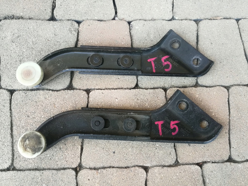 фото №1, Ролик верхний дверь правая ---vw t5 multivan 7h0843436b