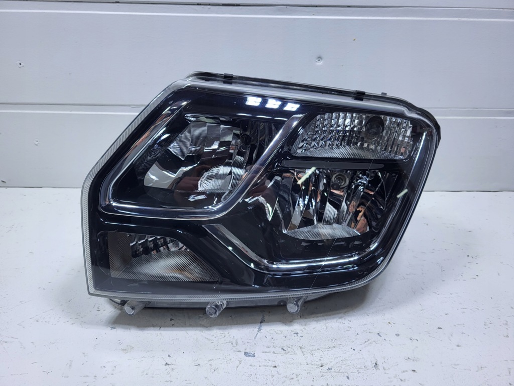 фото №1, Dacia duster lift лампа передняя левая 260608209r