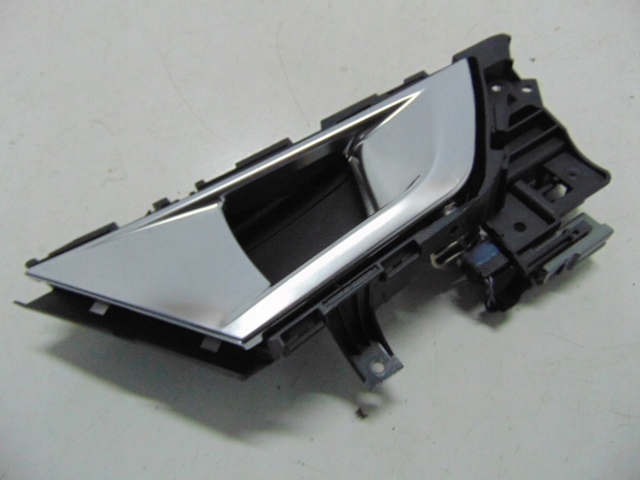 фото №1, Ручка внутренняя дверь правая jaguar f-type