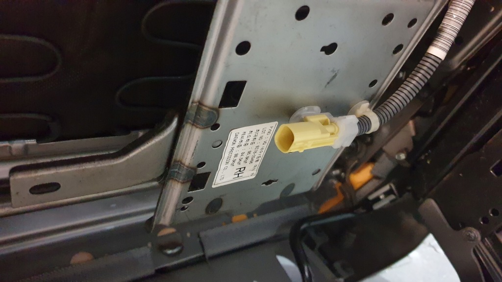 фото №6, Сидіння правий перед пасажира kia carnival ii 2010r