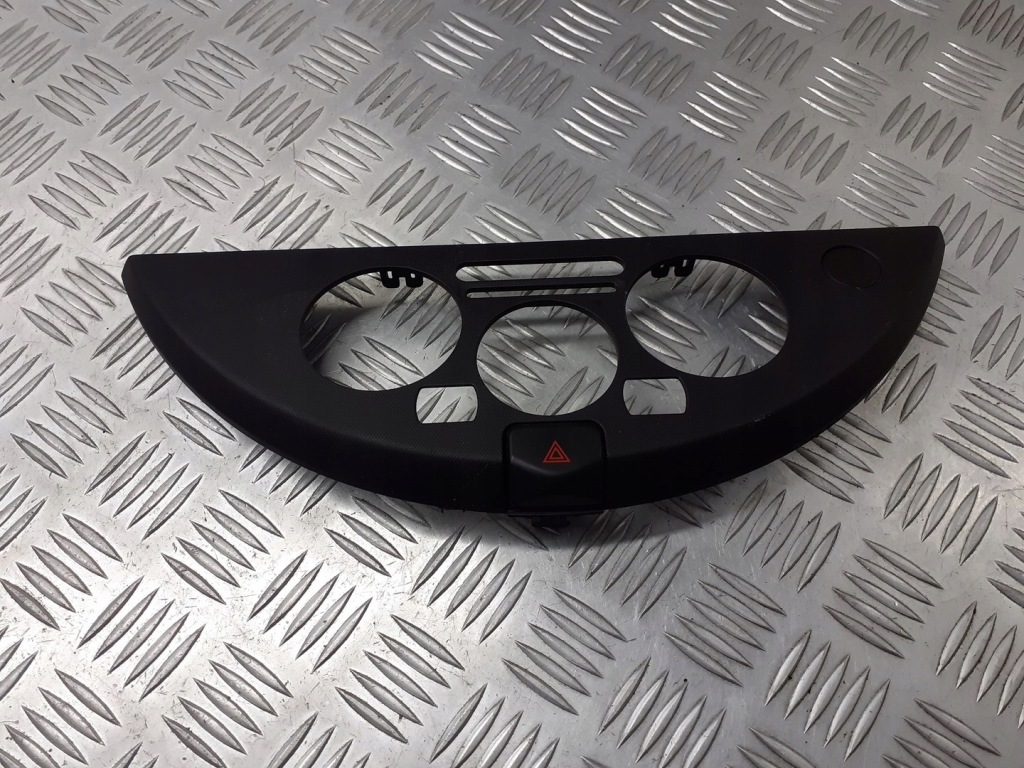 фото №1, Панель рамка обдув nissan note e11 25020-9u00a