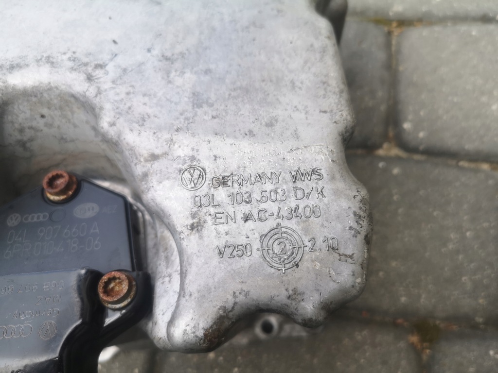Купить 03l103603d оригинал  vag поддон масла audi a4 2,0 tdi 08-16
