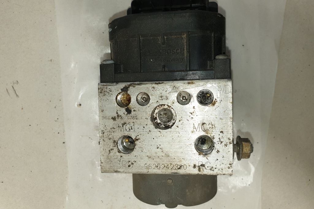 фото №8, Насос abs peugeot 306 7b, n3, n5 9625242380 1.9l дизель 51kw 1999