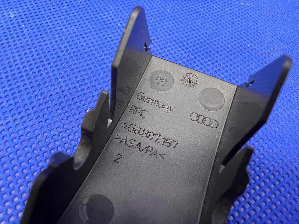 фото №5, Audi a6 a7 c7 4g захист isofix 4g8887233 4g8887187