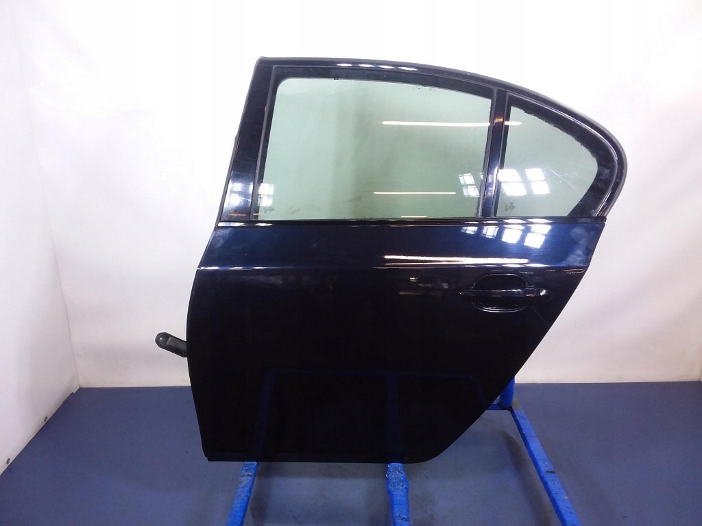 Купити Bmw 5 e60 рестайлінг  двері задній ліва 416