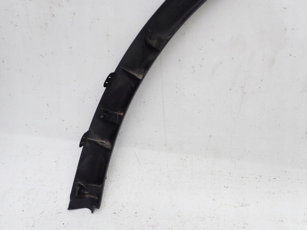 фото №8, Tesla model y 20- молдинг накладка левый задняя