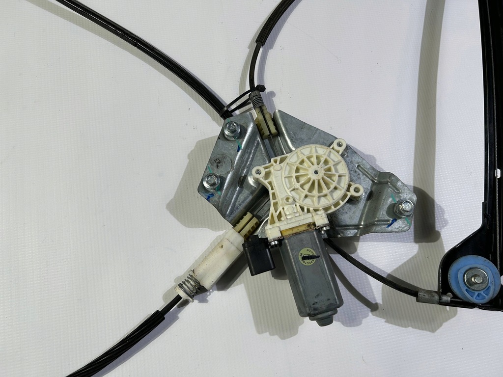 фото №11, Подъемник механизм моторчик стекло левый dodge challenger 2008-2014